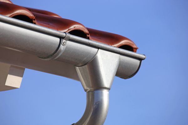 Steel Gutters Service in Mobile