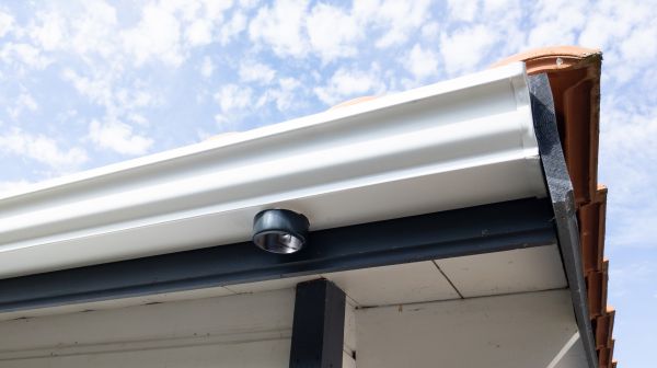 Seamless Gutters Installation in Mobile