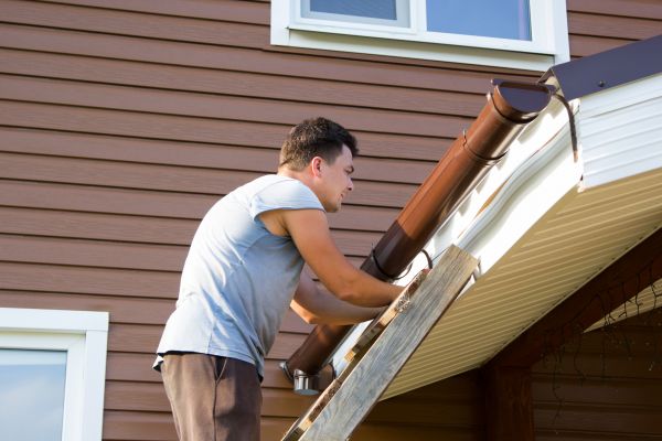 Cost of Porch Gutter Replacement in Mobile