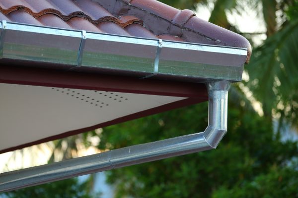 Metal Gutter Repair in Mobile