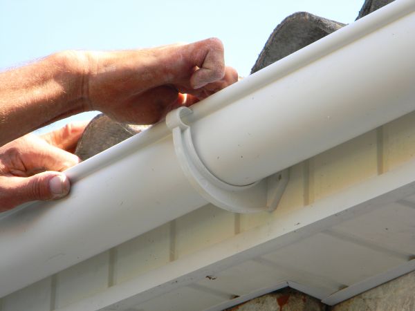 Plastic Gutter Repair in Mobile