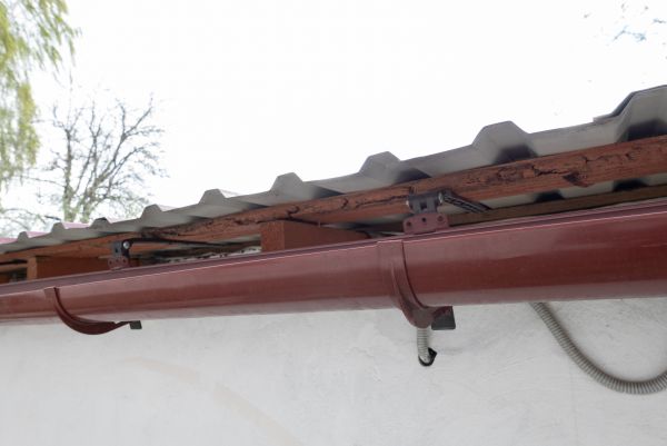 Cost of Round Gutters Installation in Mobile